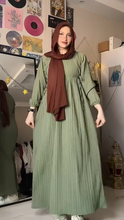 فستان رباط وكسر من الجنب