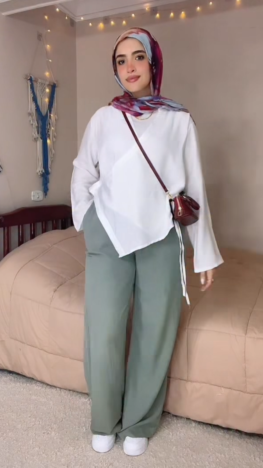 بلوزة كتان لف